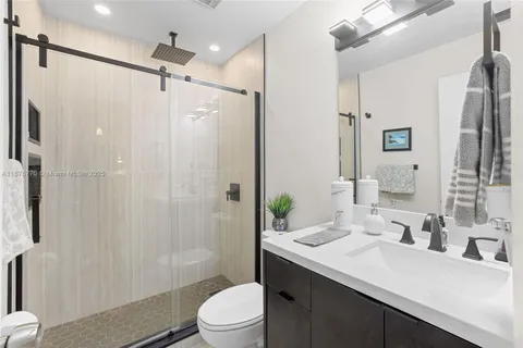 $395,000 | 11657 Northwest 11th Street, Pembroke Pines, FL 33026