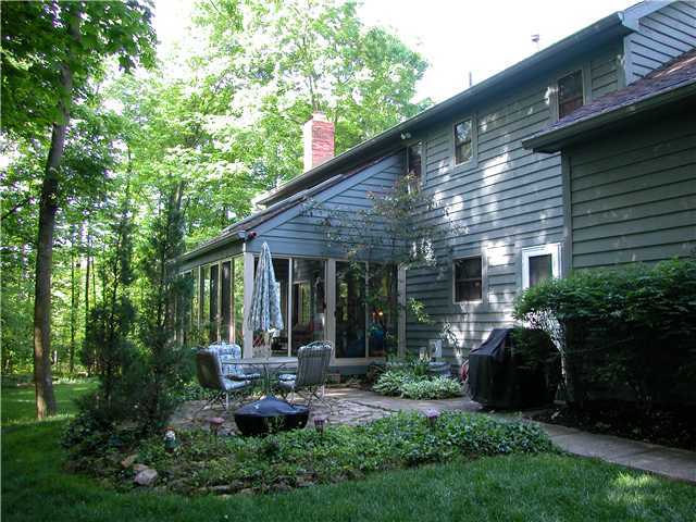 24 Forest Ridge Court Powell, OH 43065 - Photo 2 of 18