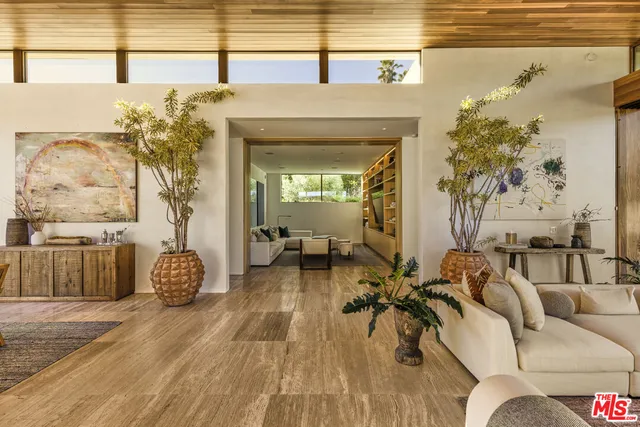 $21,500,000 | 28837 Selfridge Drive, Malibu, CA 90265