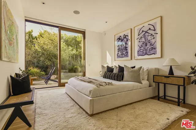 $21,500,000 | 28837 Selfridge Drive, Malibu, CA 90265
