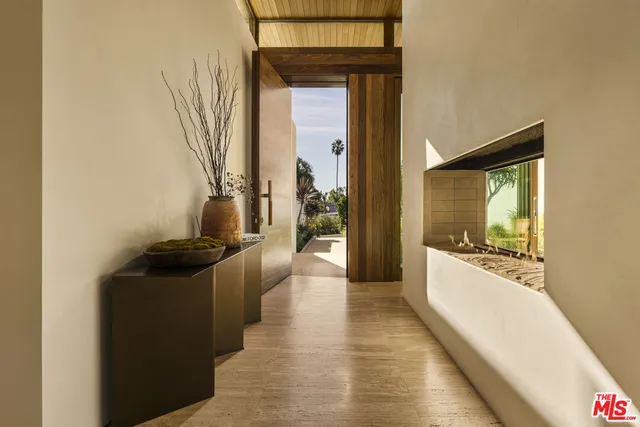 $21,500,000 | 28837 Selfridge Drive, Malibu, CA 90265