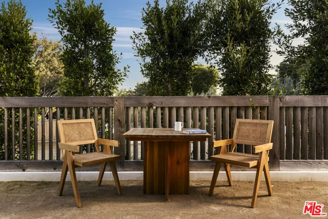 $21,500,000 | 28837 Selfridge Drive, Malibu, CA 90265