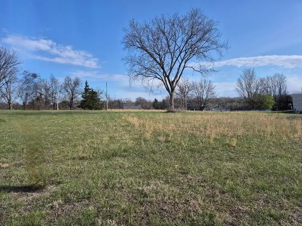 $25,000 | Lot 1821 Lake Viking Terrace, Gallatin, MO 64640