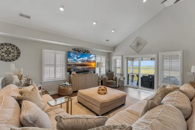 $2,750,000 | 602 West 26th Avenue, West Wildwood, NJ 08260