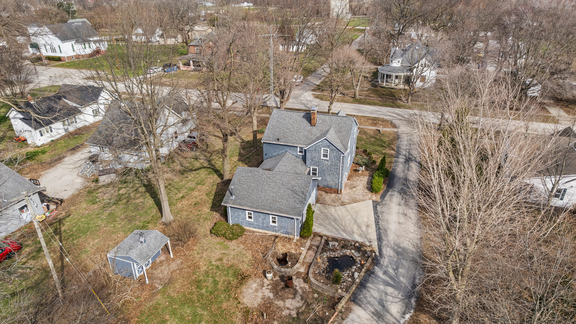 400 East 3rd Street Brocton, IL 61917 - Photo 36 of 54 an aerial view of residential house with outdoor space