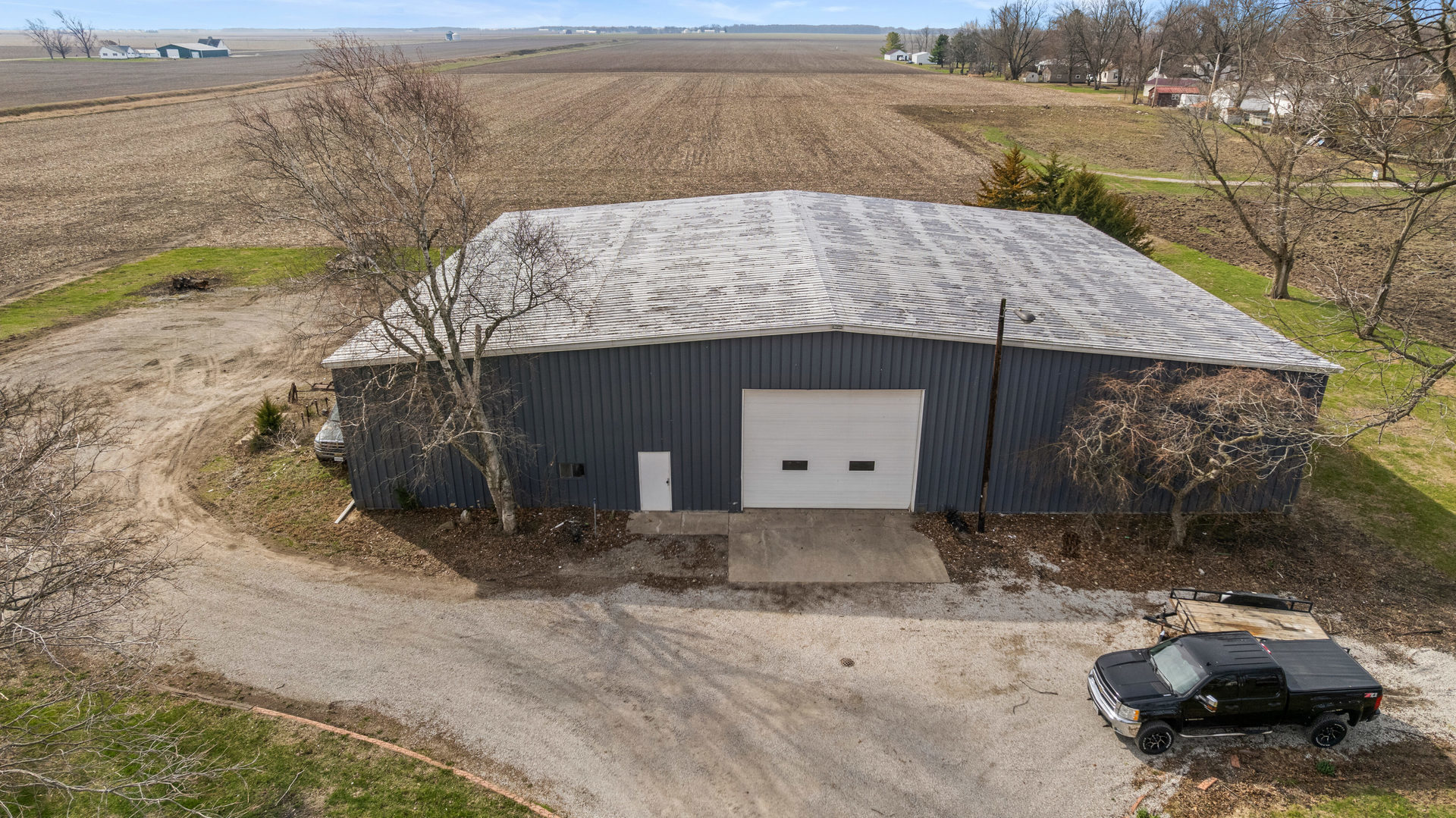 400 East 3rd Street Brocton, IL 61917 - Photo 42 of 54 a view of a house with a yard