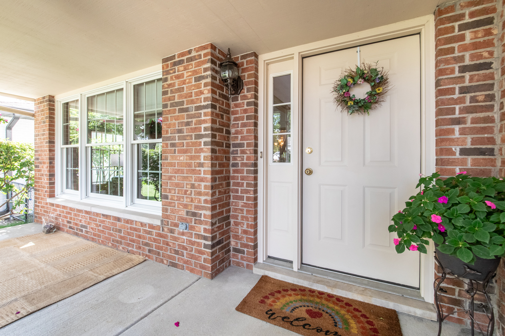 408 North Seminary Avenue Park Ridge, IL 60068 - Photo 2 of 26 a front view of a house with a potted plant