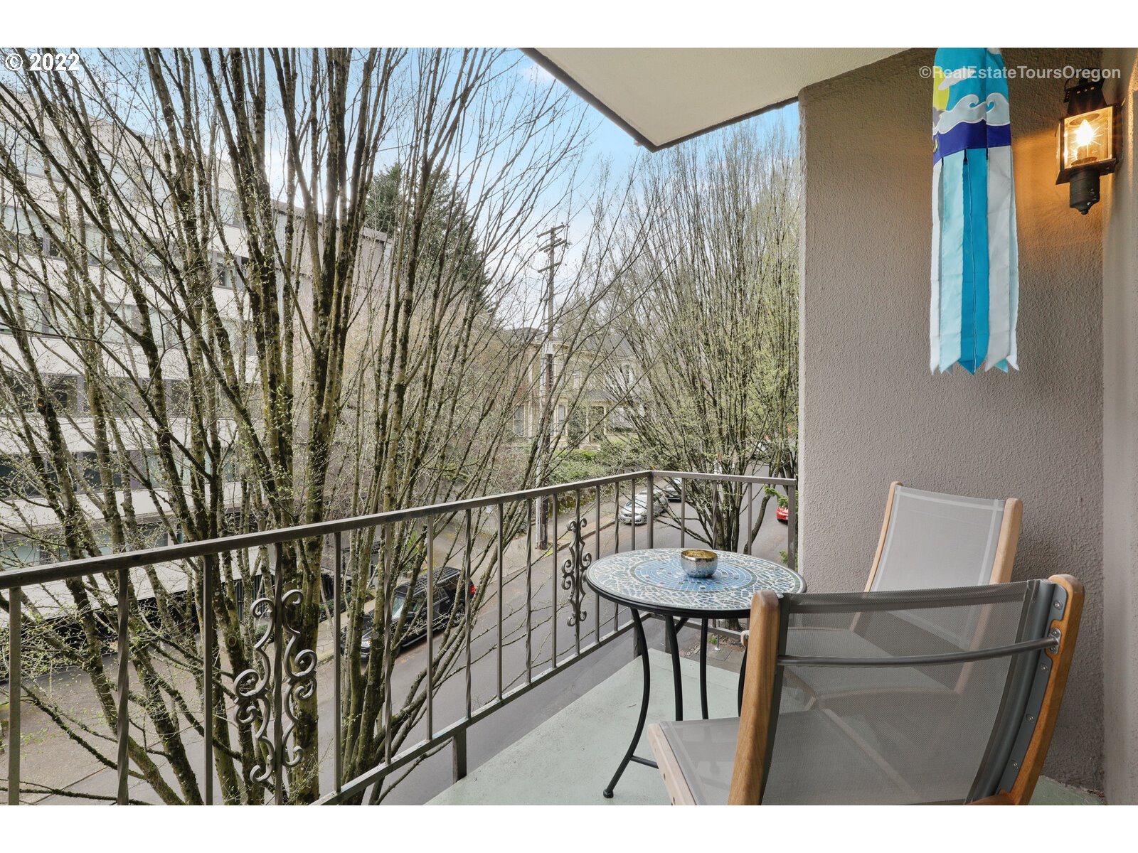 2021 Southwest Main Street, Unit 27 Portland, OR 97205 - Photo 26 of 32 Gallery Image 26