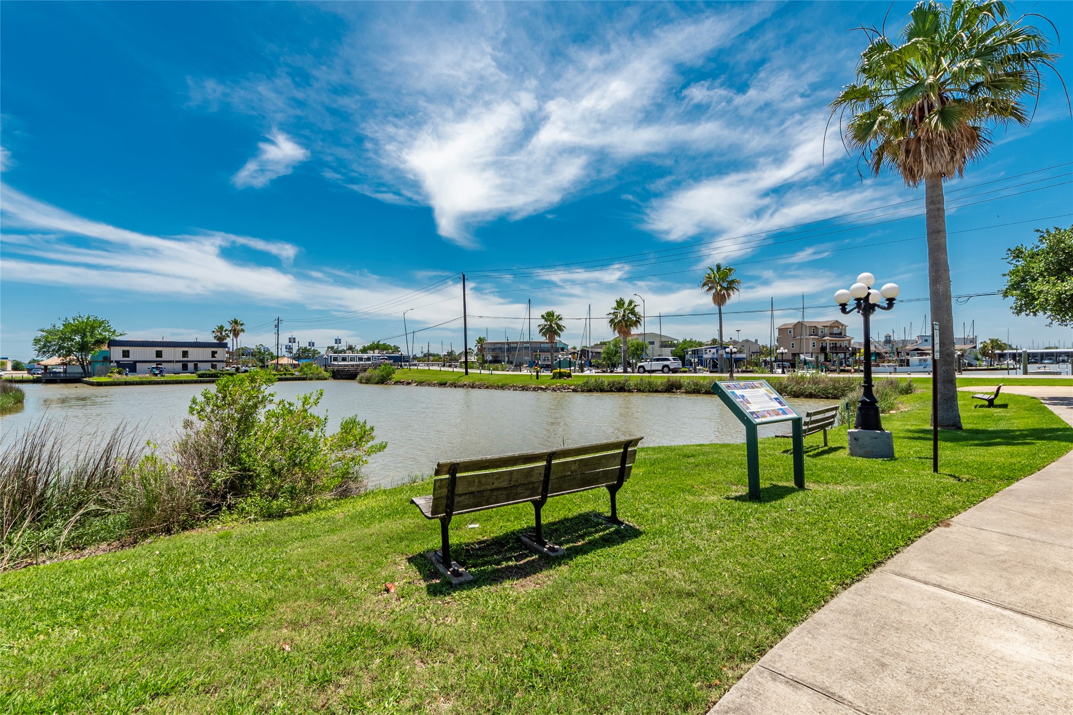 1014 Aspen Road Clear Lake Shores, TX 77565 - Photo 21 of 28