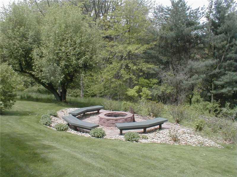 4161 Bakerstown Road Gibsonia, PA 15044 - Photo 14 of 23 Yard/Garden.