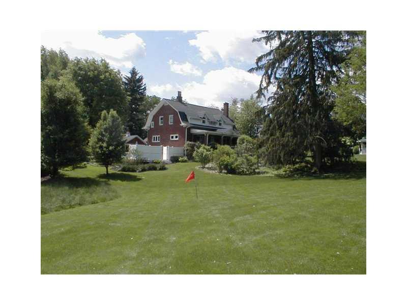 4161 Bakerstown Road Gibsonia, PA 15044 - Photo 15 of 23 View.