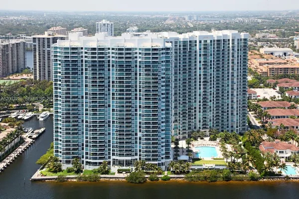 $9,900 | 3201 Northeast 183rd Street, Unit 2502, Aventura, FL 33160