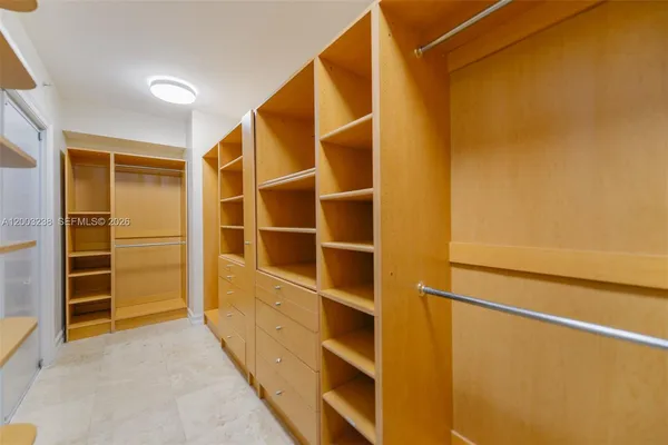 $9,900 | 3201 Northeast 183rd Street, Unit 2502, Aventura, FL 33160