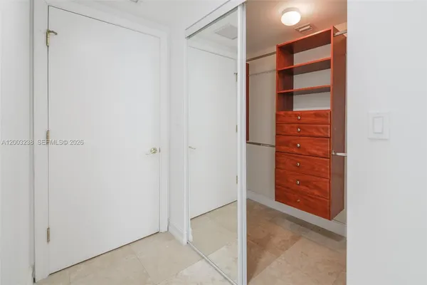 $9,900 | 3201 Northeast 183rd Street, Unit 2502, Aventura, FL 33160