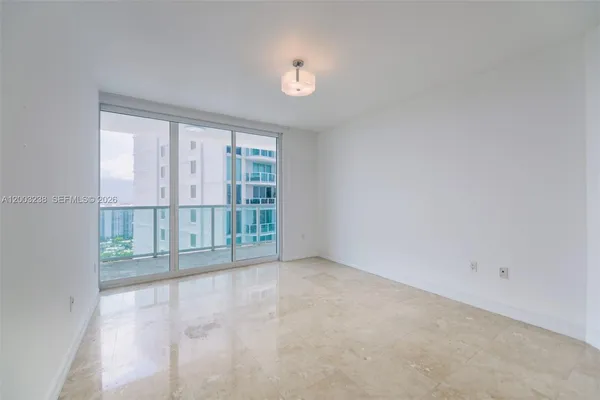 $9,900 | 3201 Northeast 183rd Street, Unit 2502, Aventura, FL 33160
