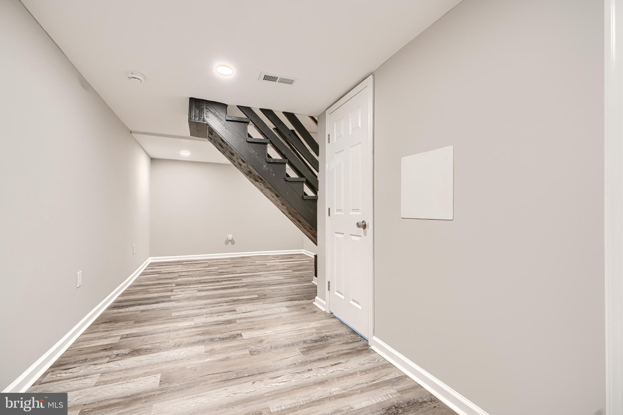 717 East Biddle Street Baltimore, MD 21202 - Photo 40 of 47 a view of entryway