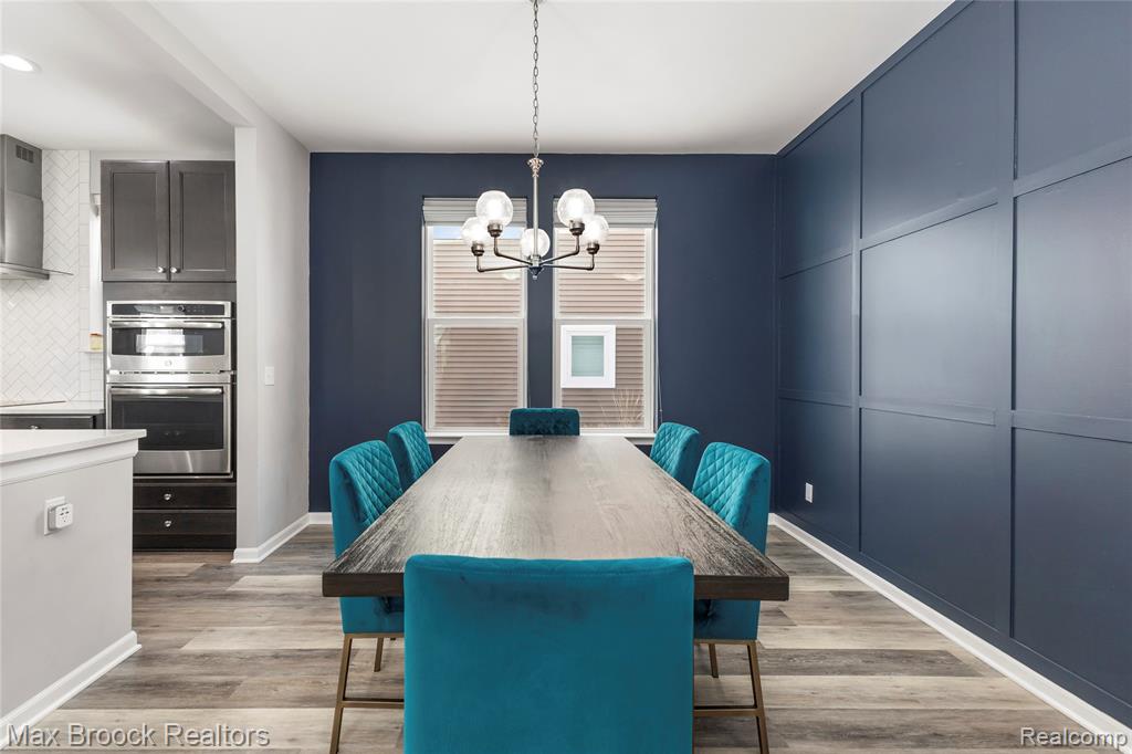 4211 Kent Road Royal Oak, MI 48073 - Photo 7 of 54
