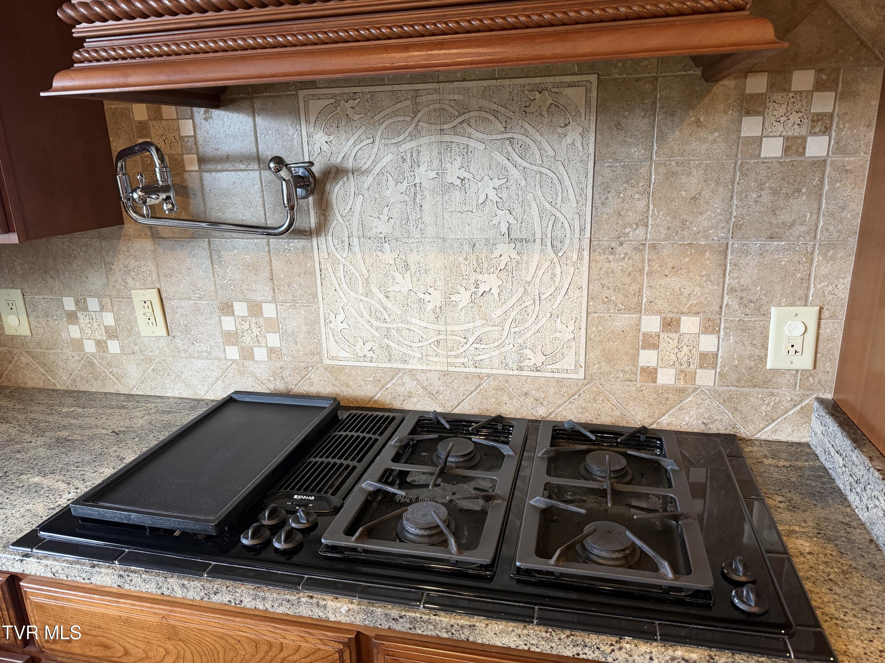 435 Matson Road Jonesborough, TN 37659 - Photo 6 of 33 IMG_8901