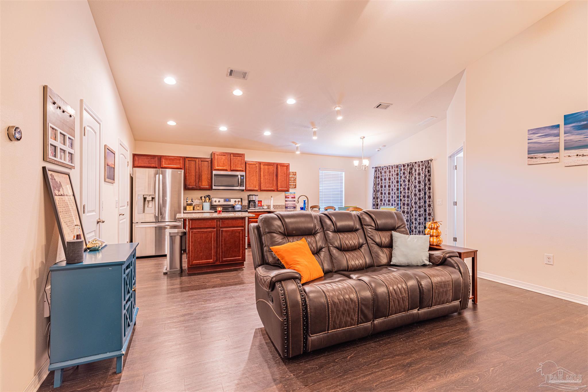 5861 Fairlands Road Milton, FL 32583 - Photo 5 of 47 Gallery Image 5