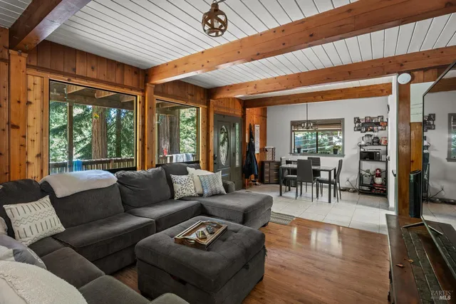 $359,000 | 24220 Camellia Drive, Willits, CA 95490