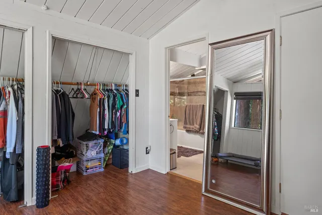 $359,000 | 24220 Camellia Drive, Willits, CA 95490