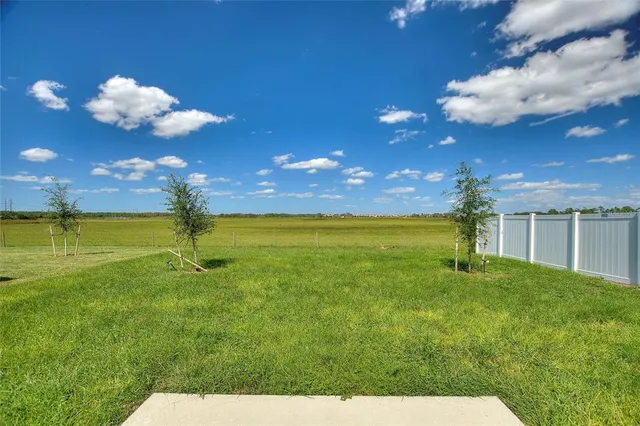 $1,949 | 656 Daring Drive, Davenport, FL 33837