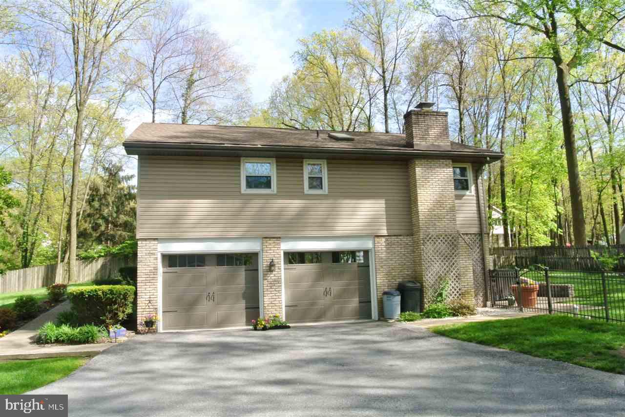 266 Nye Road Hershey, PA 17033 - Photo 2 of 24 Gallery Image 2