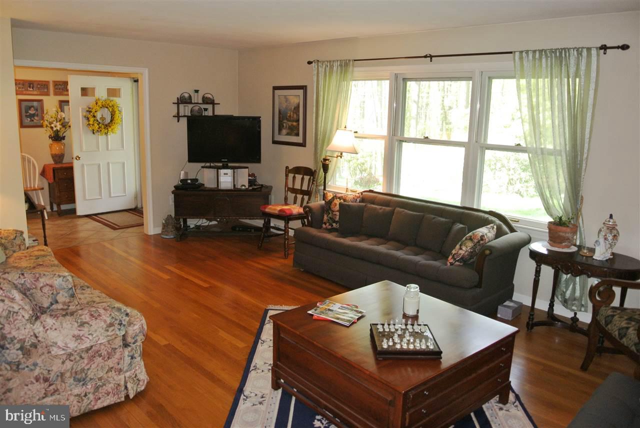 266 Nye Road Hershey, PA 17033 - Photo 10 of 24 Gallery Image 10