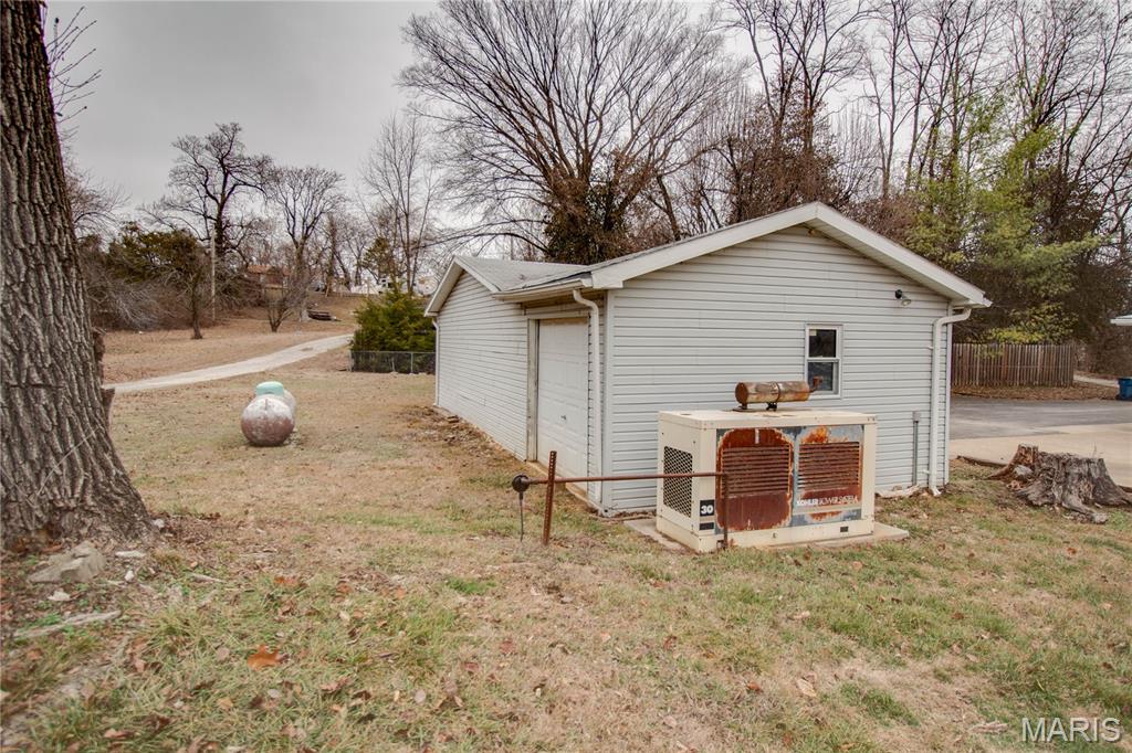 531 Shelly Street Alton, IL 62002 - Photo 49 of 53