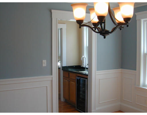 19 Knowles Road, Unit 1 Watertown, MA 02472 - Photo 8 of 15 Gallery Image 8