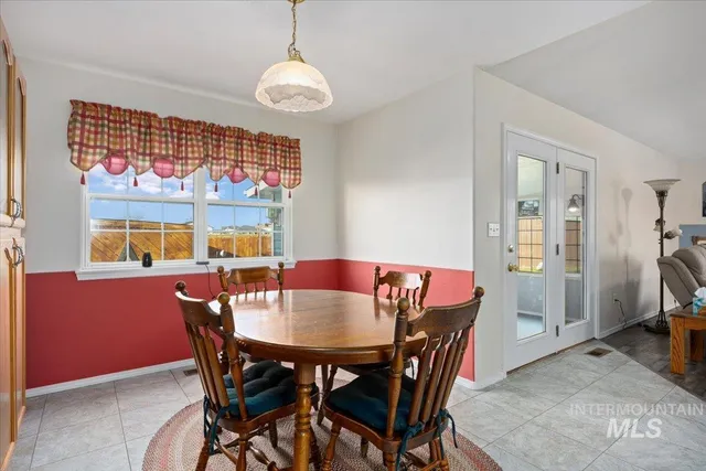 $669,000 | 549 South 100 East, Jerome, ID 83338