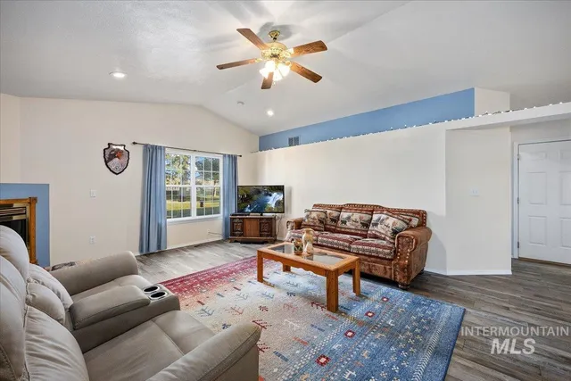 $669,000 | 549 South 100 East, Jerome, ID 83338