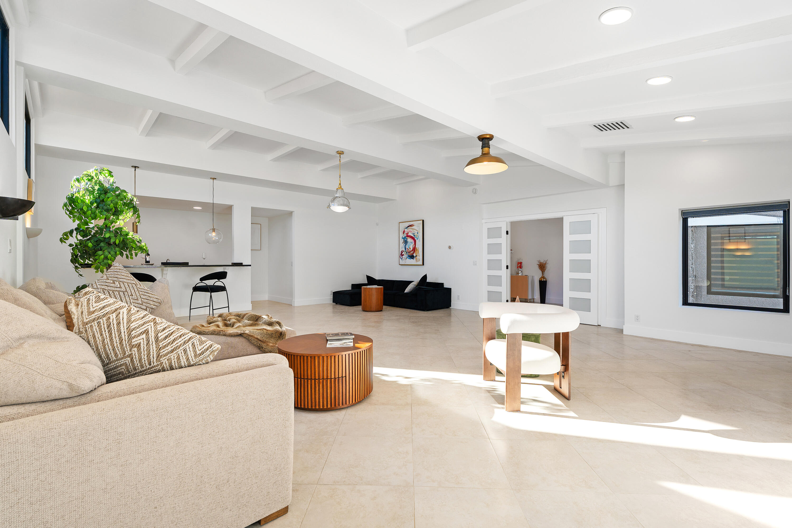 72114 Follansbee Road Rancho Mirage, CA 92270 - Photo 17 of 58 a living room with furniture