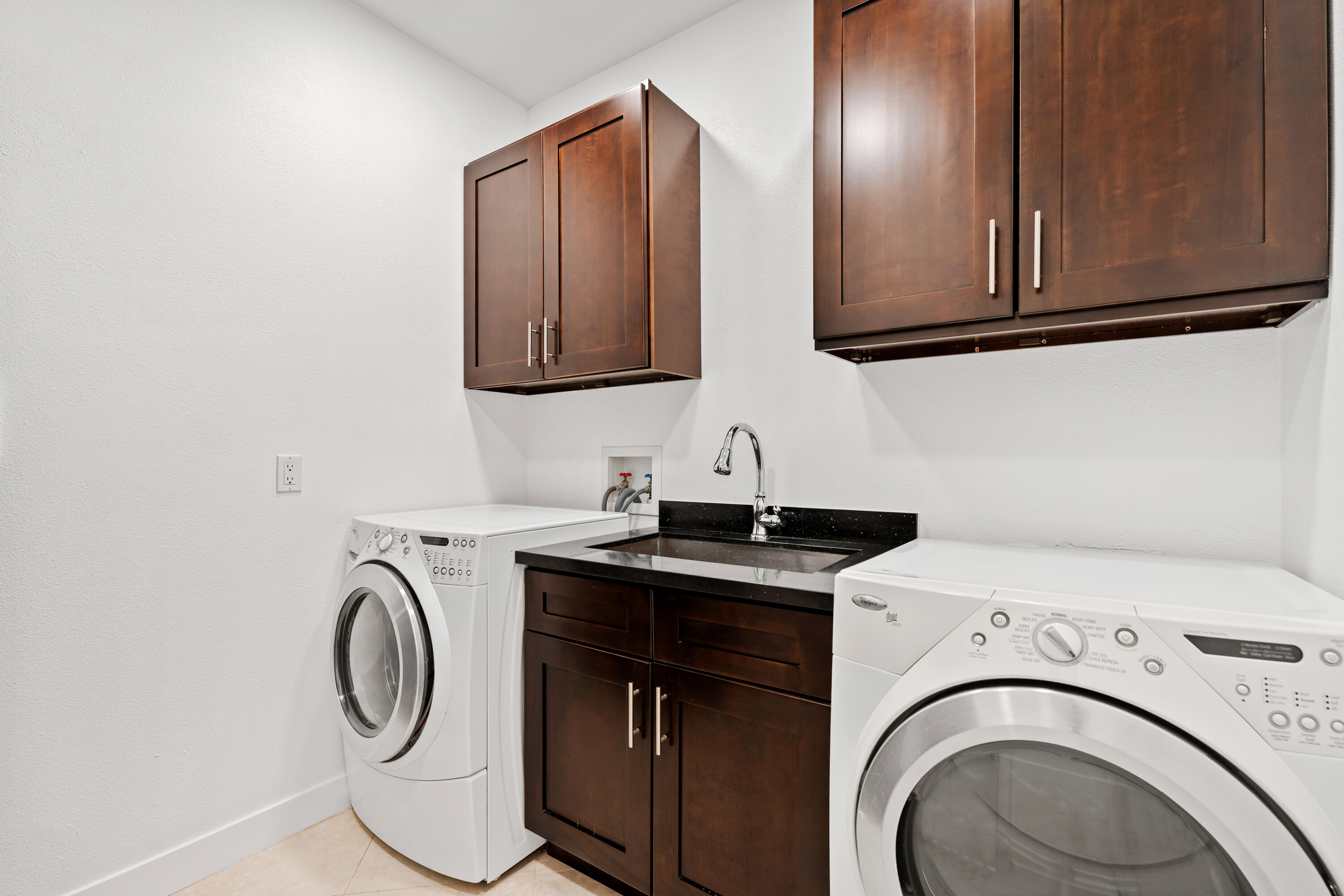 72114 Follansbee Road Rancho Mirage, CA 92270 - Photo 50 of 58 a utility room with sink dryer and washer