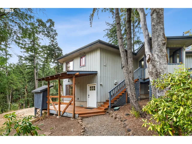 $699,000 | 29051 Fox Hollow Road, Eugene, OR 97405