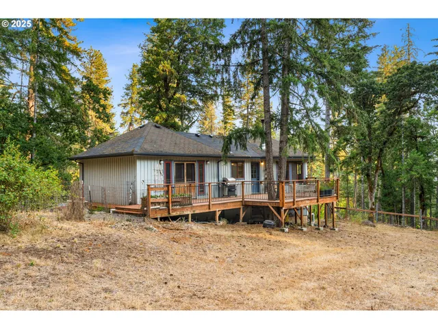 $699,000 | 29051 Fox Hollow Road, Eugene, OR 97405