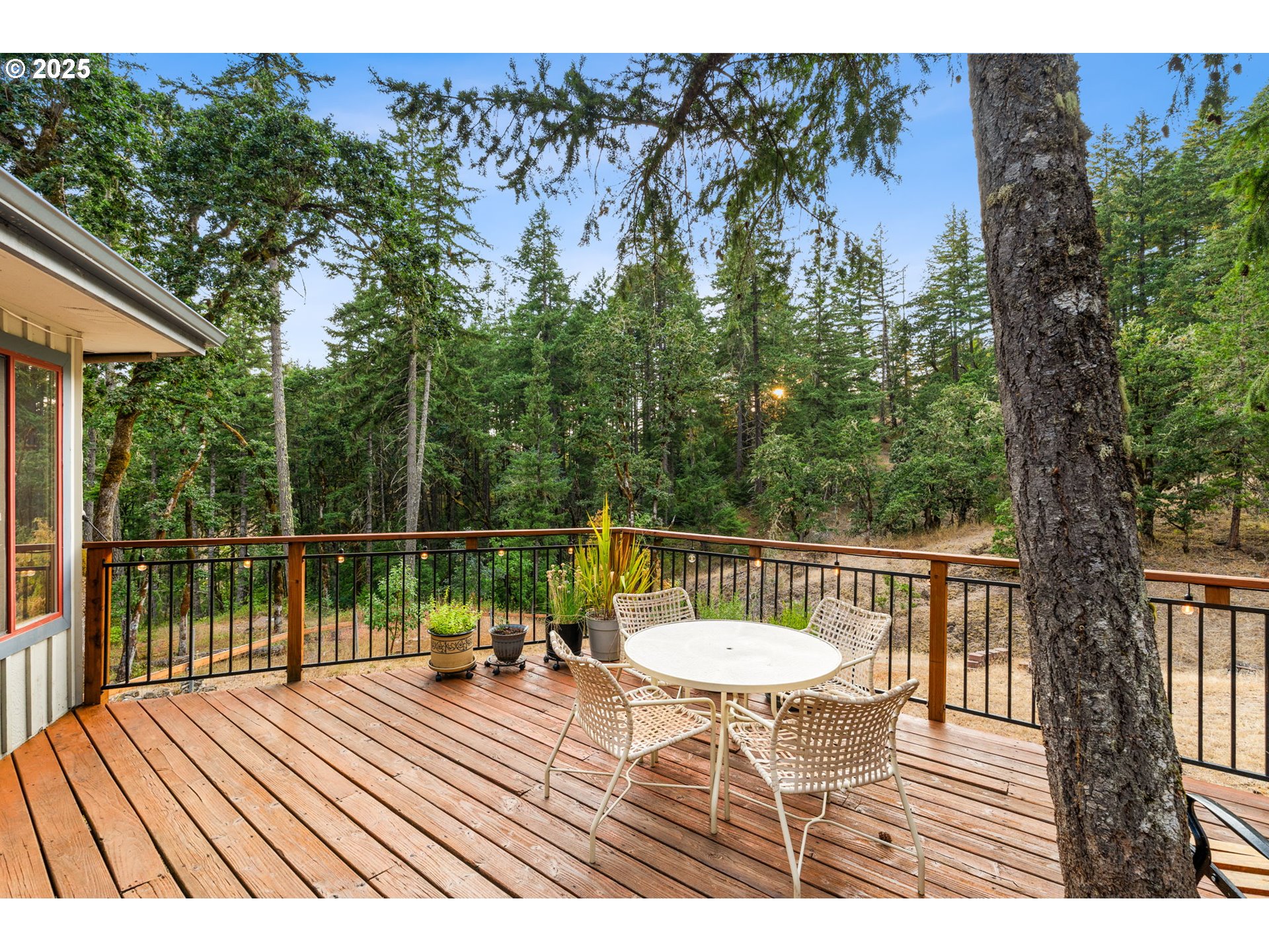 29051 Fox Hollow Road Eugene, OR 97405 - Photo 25 of 39