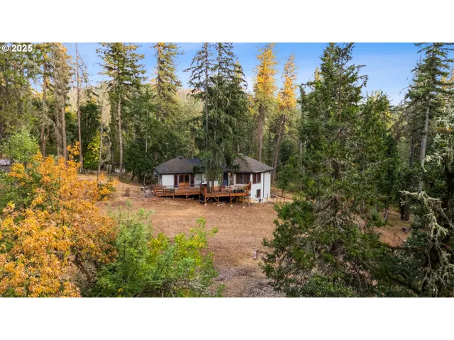 $699,000 | 29051 Fox Hollow Road, Eugene, OR 97405