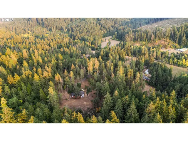 $699,000 | 29051 Fox Hollow Road, Eugene, OR 97405