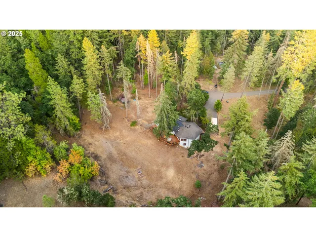 $699,000 | 29051 Fox Hollow Road, Eugene, OR 97405