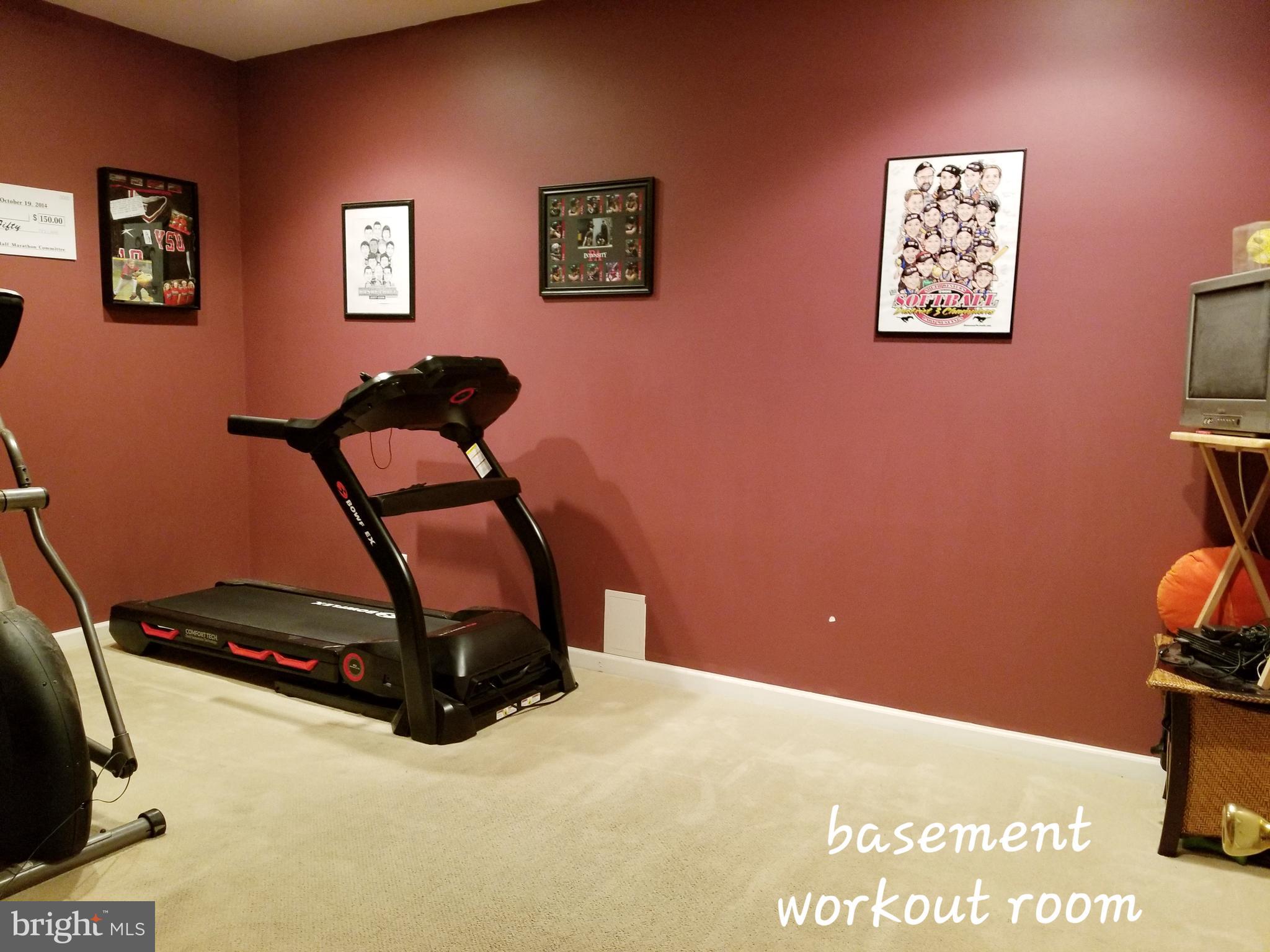 421 St Bartholomew Road Hanover, PA 17331 - Photo 25 of 35
