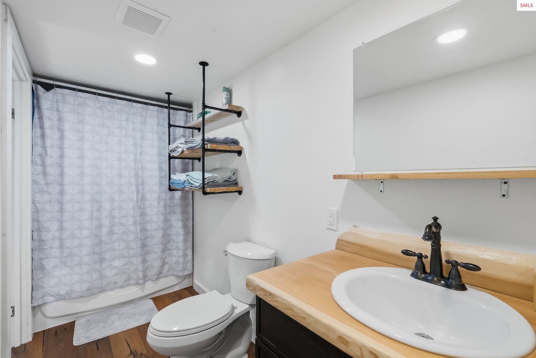28 Whiskey Jack Road Sandpoint, ID 83864 - Photo 14 of 37 Gallery Image 14