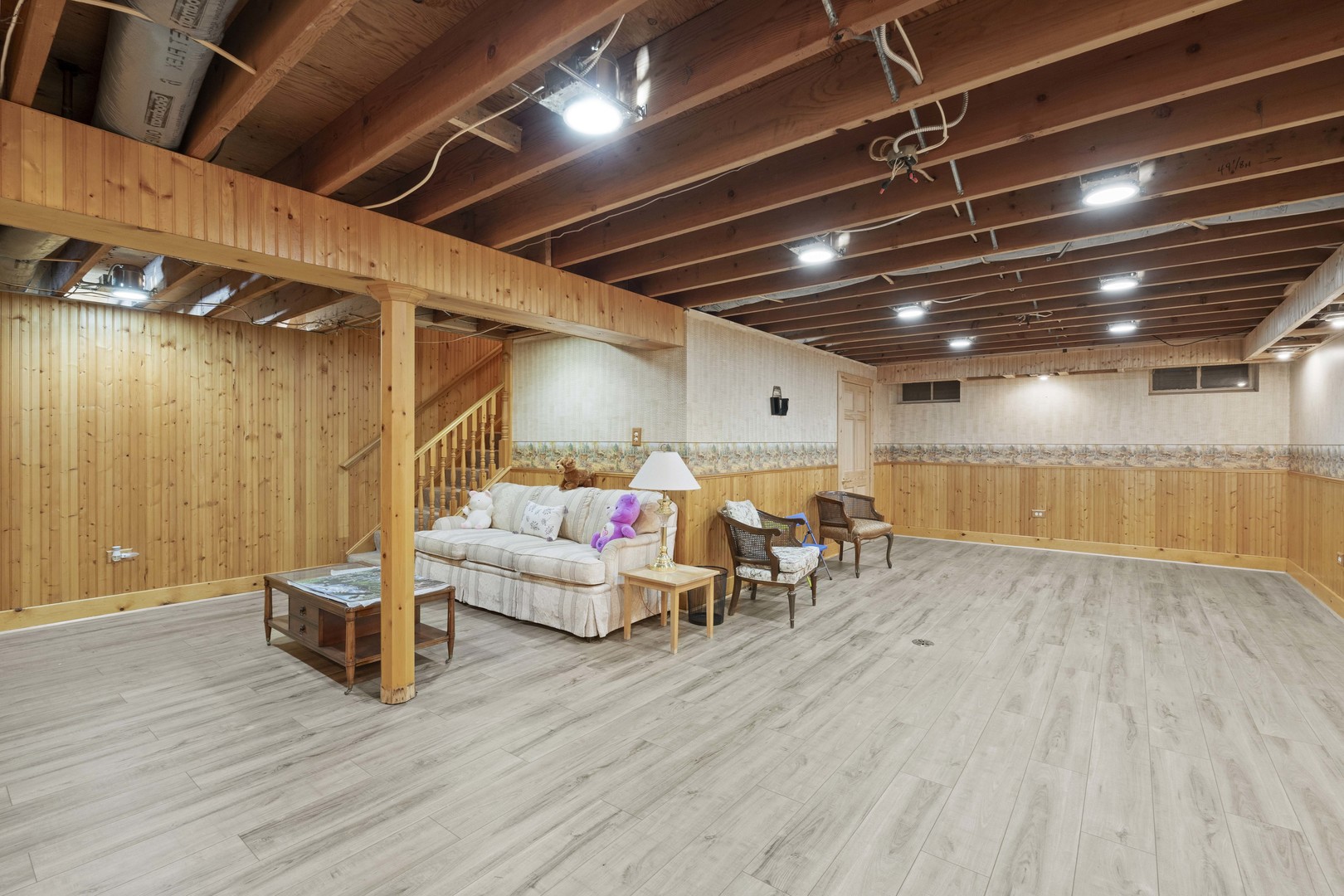 200 South Rathje Road Peotone, IL 60468 - Photo 27 of 39 a living room with furniture and wooden floor