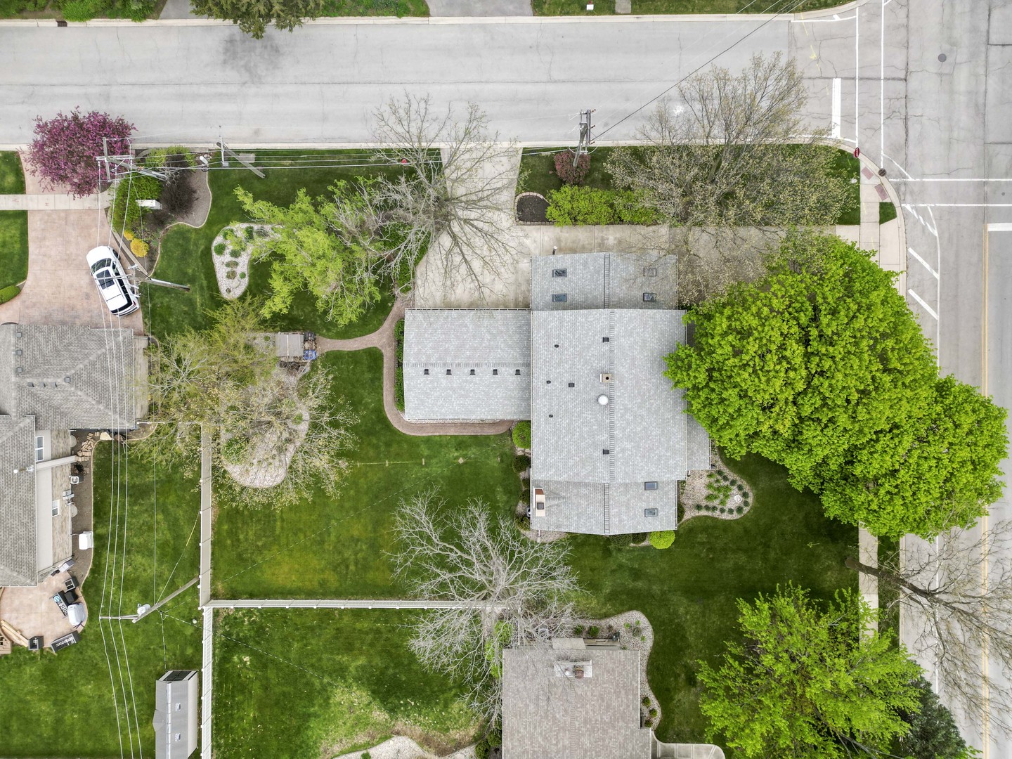 200 South Rathje Road Peotone, IL 60468 - Photo 34 of 39 an aerial view of residential house with outdoor space and trees all around