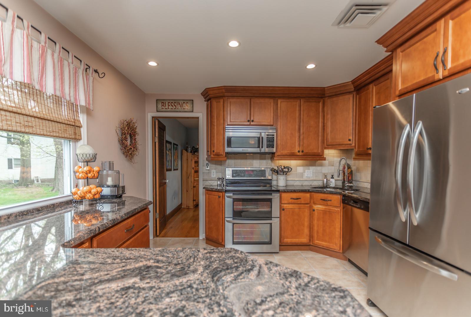 395 Pheasant Road Harleysville, PA 19438 - Photo 12 of 66 Gallery Image 12