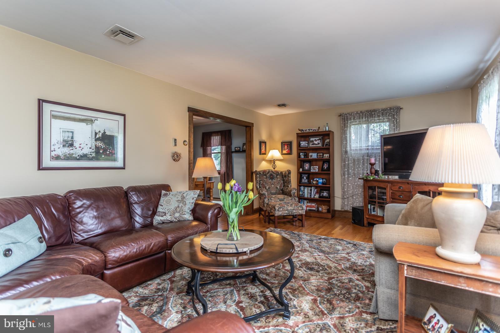 395 Pheasant Road Harleysville, PA 19438 - Photo 5 of 66 Gallery Image 5