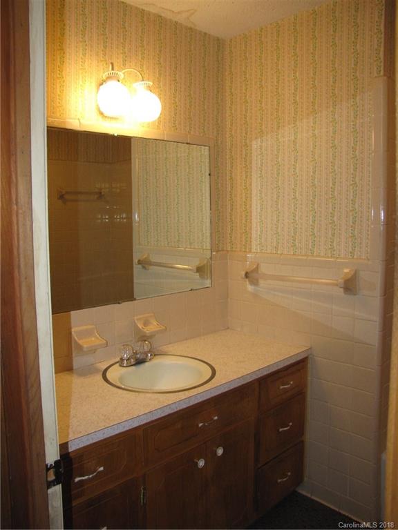 7550 Tuckaseegee Road Kannapolis, NC 28081 - Photo 23 of 36