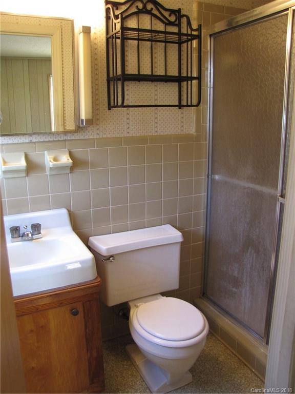 7550 Tuckaseegee Road Kannapolis, NC 28081 - Photo 28 of 36