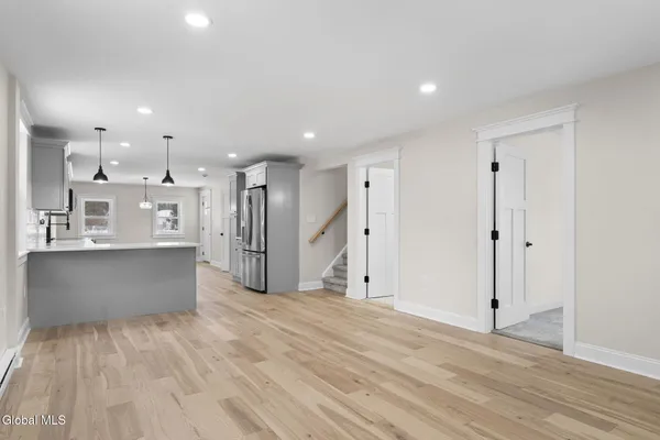 $399,900 | 14 Park Way, Castleton-on-Hudson, NY 12033