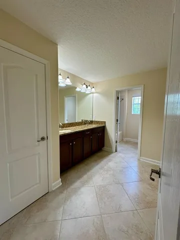 $3,500 | 7448 Ella Lane, Windermere, FL 34786